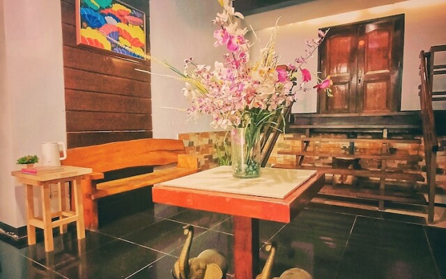 San Juanico Travellers Inn - RedDoorz