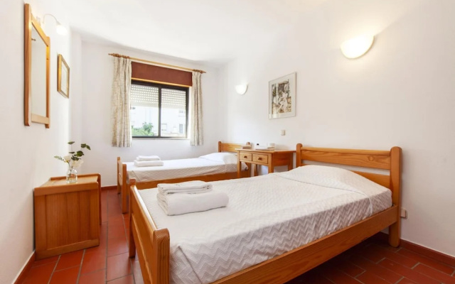 N 01 - Bedroom 1 in Amaro Sight Guesthouse