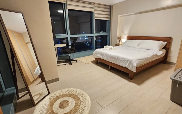 One Uptown Residence