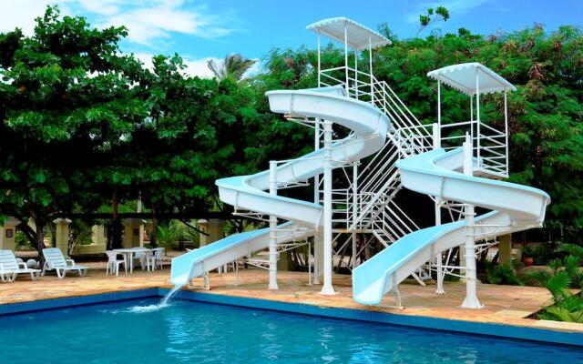 Aimberê Eco Resort Hotel