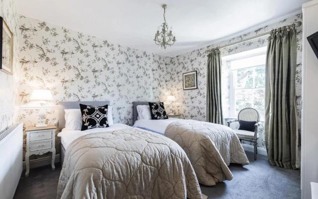 Mount Pleasant Hotel
