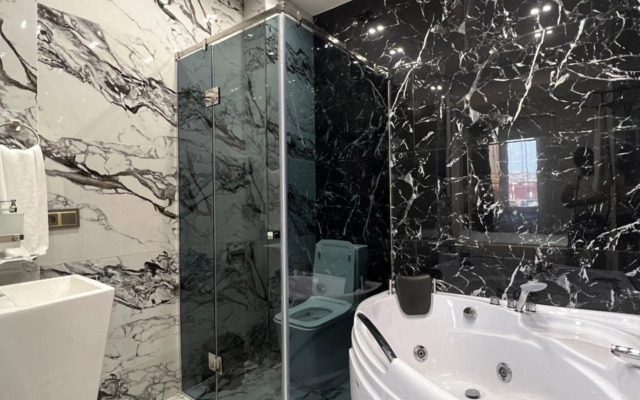 Derenik Demirchyan street, 2 bedrooms Modern, Beautiful apartment DE333