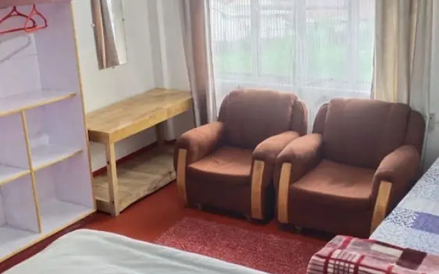 New Shilong Guest house Travellers Point