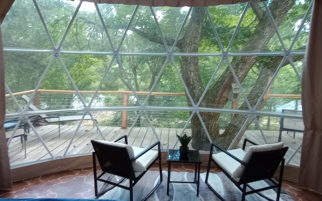 Elk River Hotel & Cafe