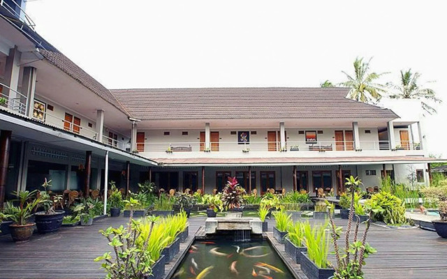 Sabda Alam Hotel Resort