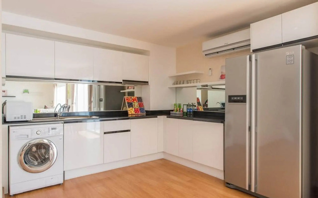 iCheck Inn Residences Sathorn