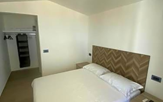 Marina Bay Luxury Rooms