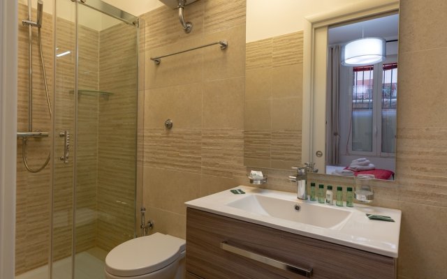 Flatinrome Trastevere Deluxe Rooms