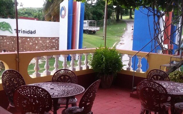 Hostal Portada Las Cuevas