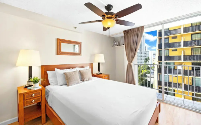 Pacific Monarch - 1 BR - Ocean & City Views