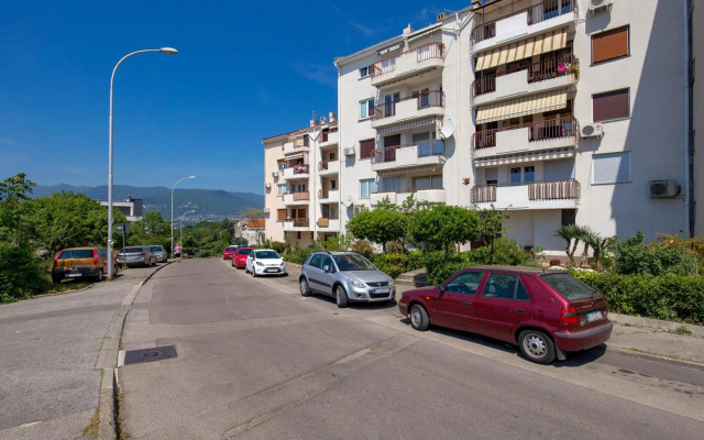 Modern Apartment Di Più