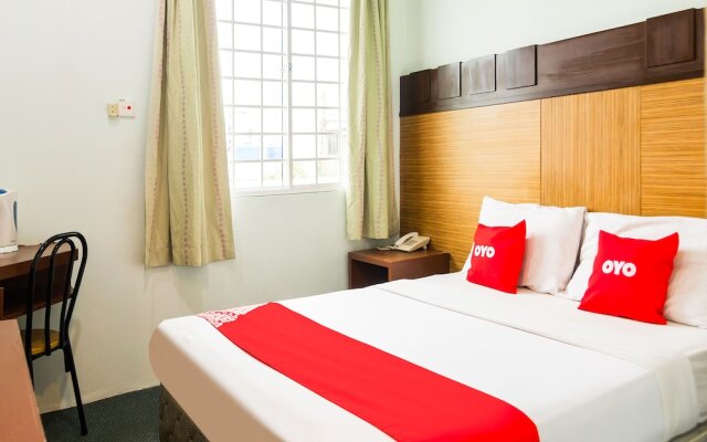 Royal Hotel by OYO Rooms