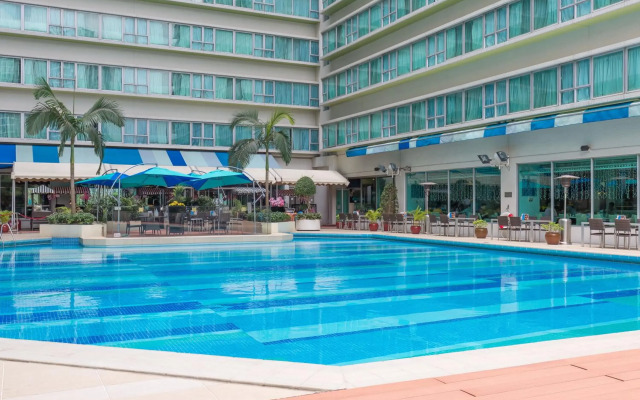 Regal Riverside Hotel