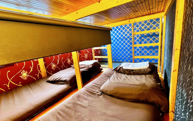 R Hostel Namba South – Guest Rooms – Osaka