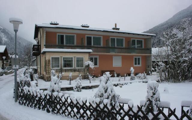 Haus Dixer