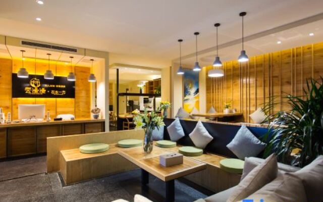 Yunmanman · Zaishui Yifang Seaview Resort Hotel