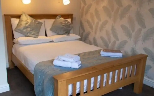 Lochside Guest House