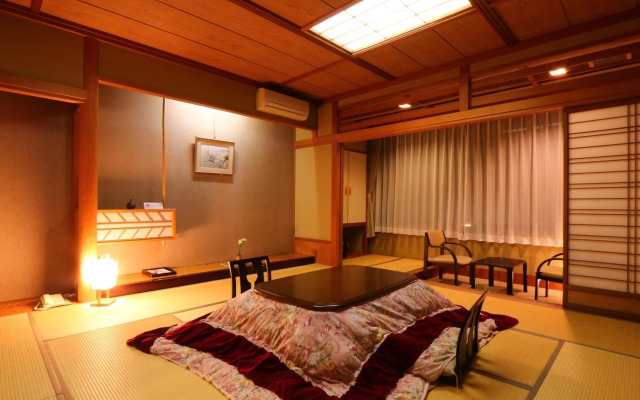 Hina no Yakata Matsunoi