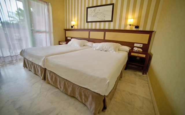 Holiday World RIWO - Teens Hotel