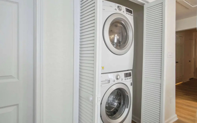 Your Amazing 3br/2ba Downtown Delight!