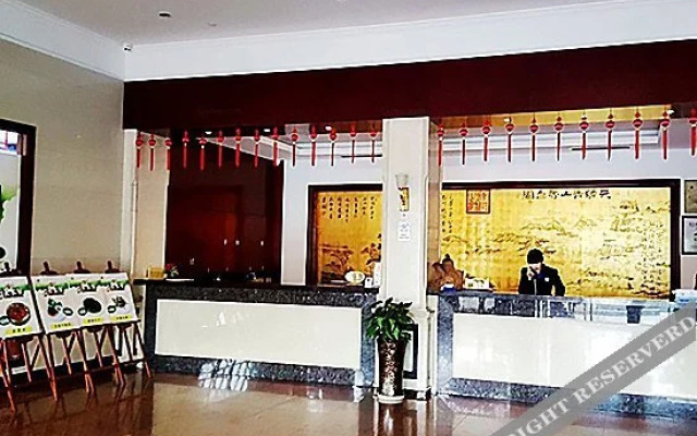 Baiyun Hotel