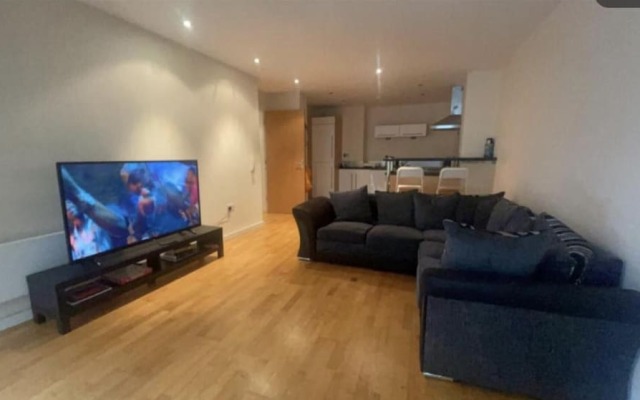 Remarkable 2-bed Apartment in Leeds