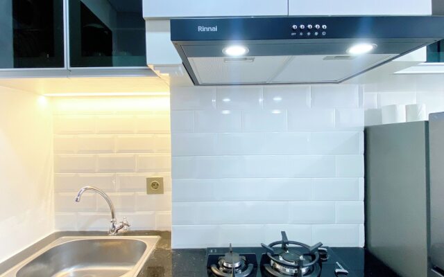 Best Deal And Cozy Studio Room Transpark Cibubur Apartment