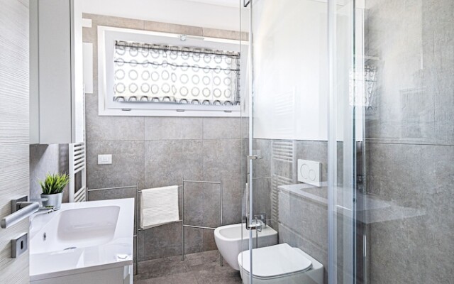 Una Terrazza sul Lago A2 con piscina