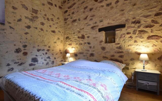 Lavish Home in Montferrand-du-périgord Aquitaine With Pool