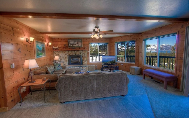 Hch1475 - Heavenly Lake View Retreat 5 Bedroom Home