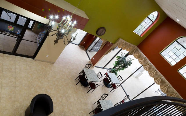 Red Lion Inn & Suites IAH Airport East