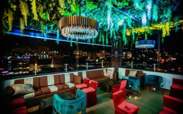 Hotel Cali Real