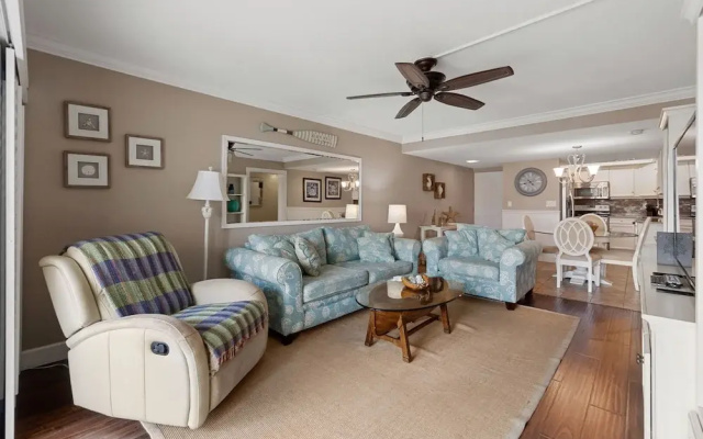 Castle Reef two bed two Bath Oceanview Condo