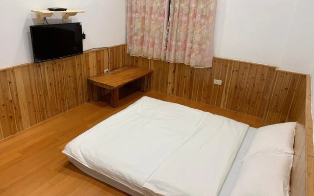Hualien J Guesthouse