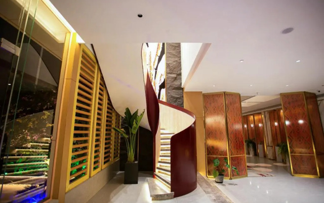 Ramada By Wyndham Vientiane Central