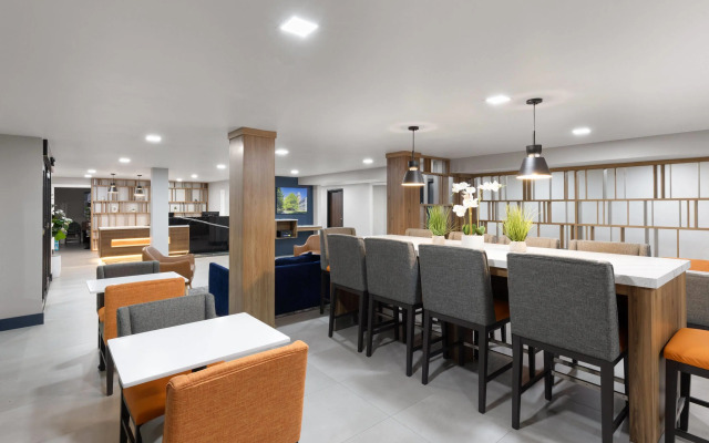 La Quinta Inn & Suites by Wyndham Springdale
