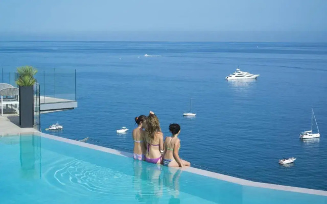 Capo Torre Resort & Spa