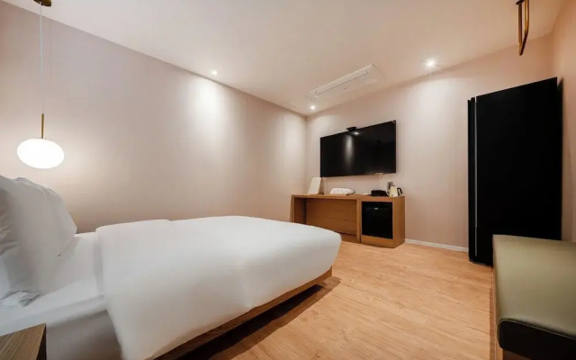Hotel 23C