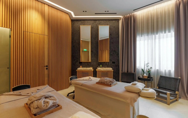 Dusit Suites Athens