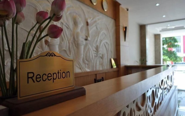 The Grand Hotel – Lobby – Bac Ninh