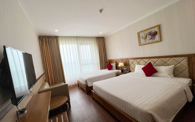 Serene Beach Hotel Danang