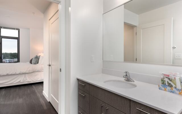 Global Luxury Suites in Ballston