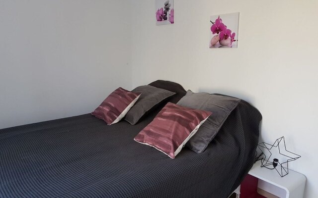 Belle Villa "La Plage", jardin, piscine, 5mn des plages