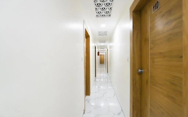 Hotel Sunrise Inn by OYO Rooms