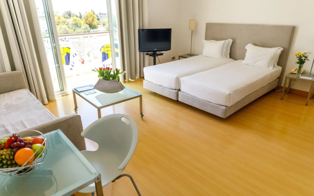 Marina Club Suite Hotel