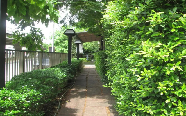 Nest n Rest Hotel
