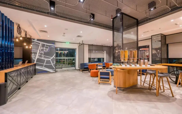 Holiday Inn Express Greater Noida Knowledge Park
