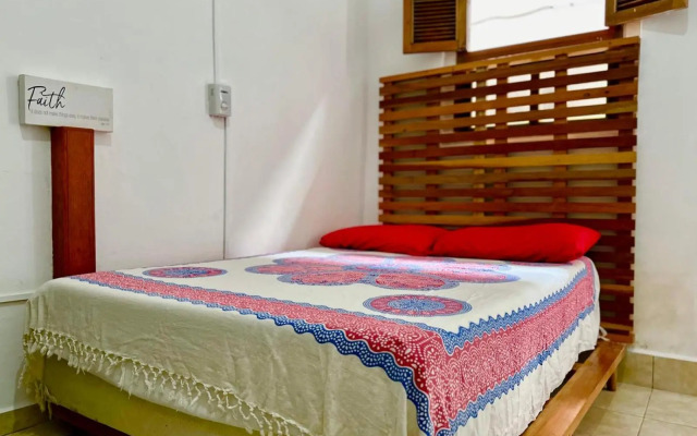 Casa Yoly Hostel Granada