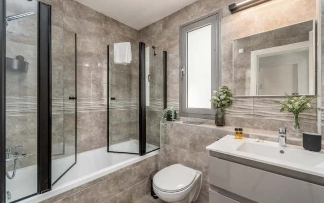 2BDR W parking shirat haneviim - Mamilla Area