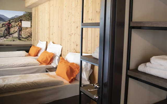 Montivas Lodge